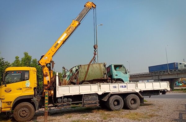 thuê xe cẩu cẩu xe ô tô cũ